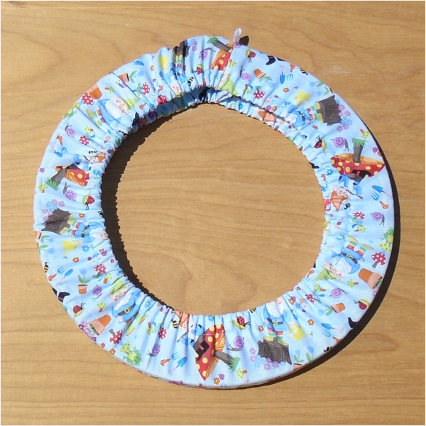 Garden Gnomes Hoop Huggie Grime Guard